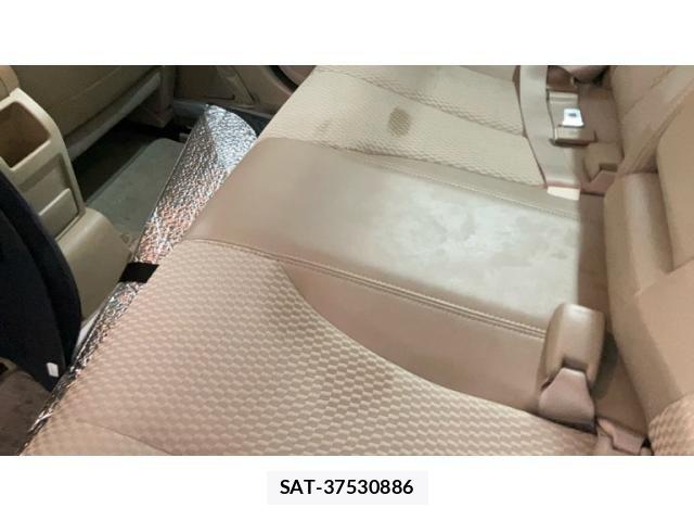 Nissan TIIDA 2012-02 7729868-27