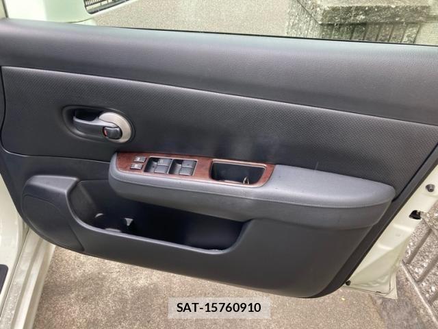 Nissan TIIDA 2011-07 7729867-10
