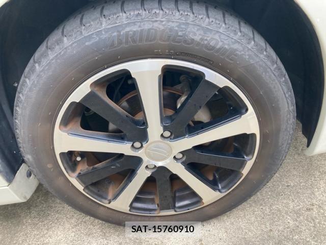 Nissan TIIDA 2011-07 7729867-5