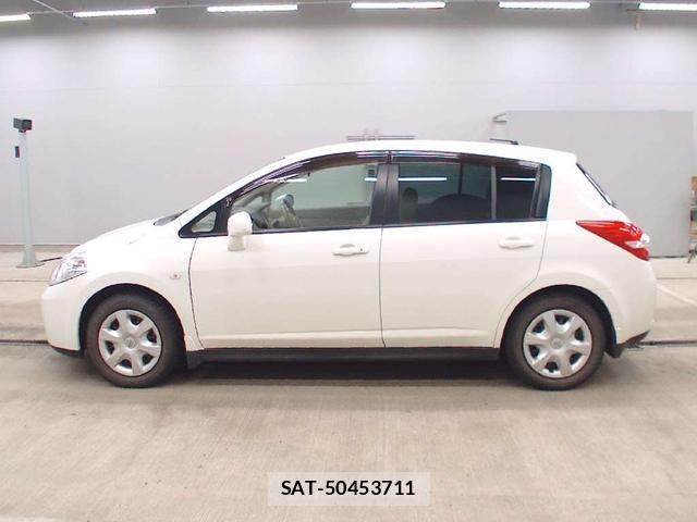 Nissan TIIDA 2009-06 7718201-1