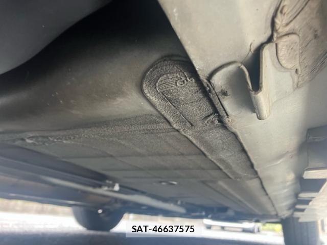 Nissan TIIDA 2011-06 7729869-9