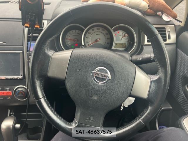 Nissan TIIDA 2011-06 7729869-18