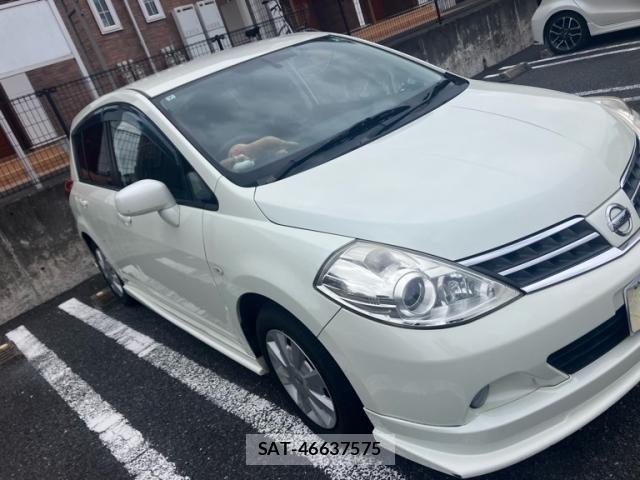 Nissan TIIDA 2011-06 7729869-2