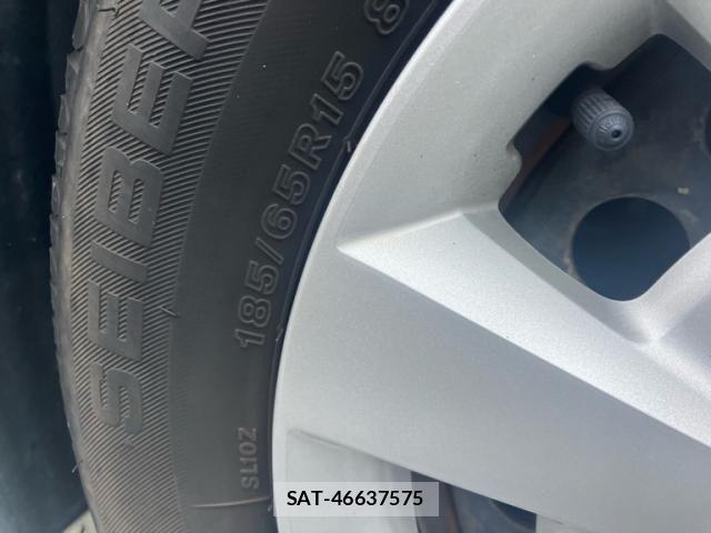 Nissan TIIDA 2011-06 7729869-5