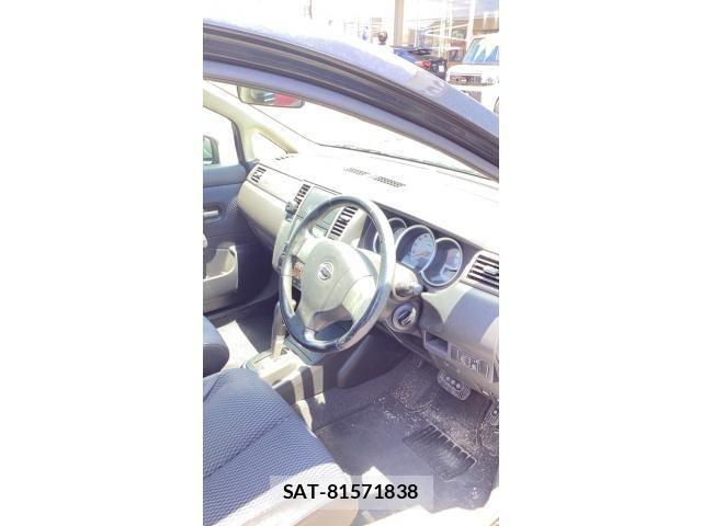 Nissan TIIDA 2009-06 7789881-10