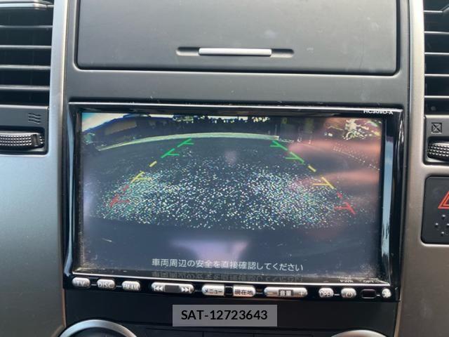 Nissan TIIDA 2009-07 7789882-12
