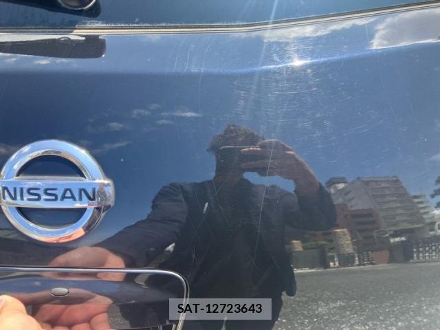 Nissan TIIDA 2009-07 7789882-6