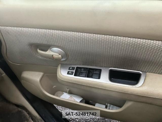Nissan TIIDA 2006-01 7903522-17