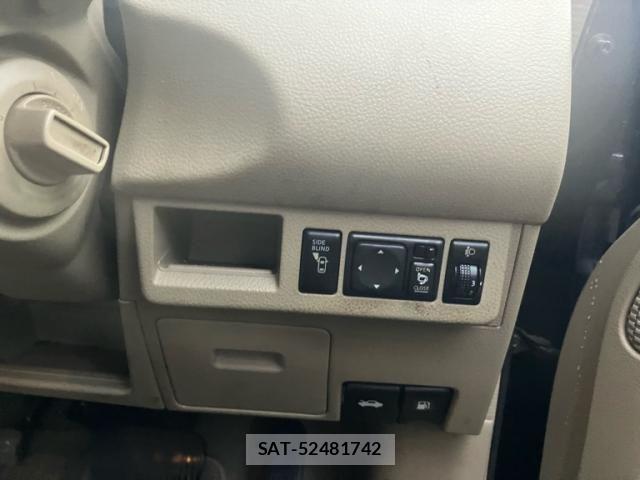 Nissan TIIDA 2006-01 7903522-18
