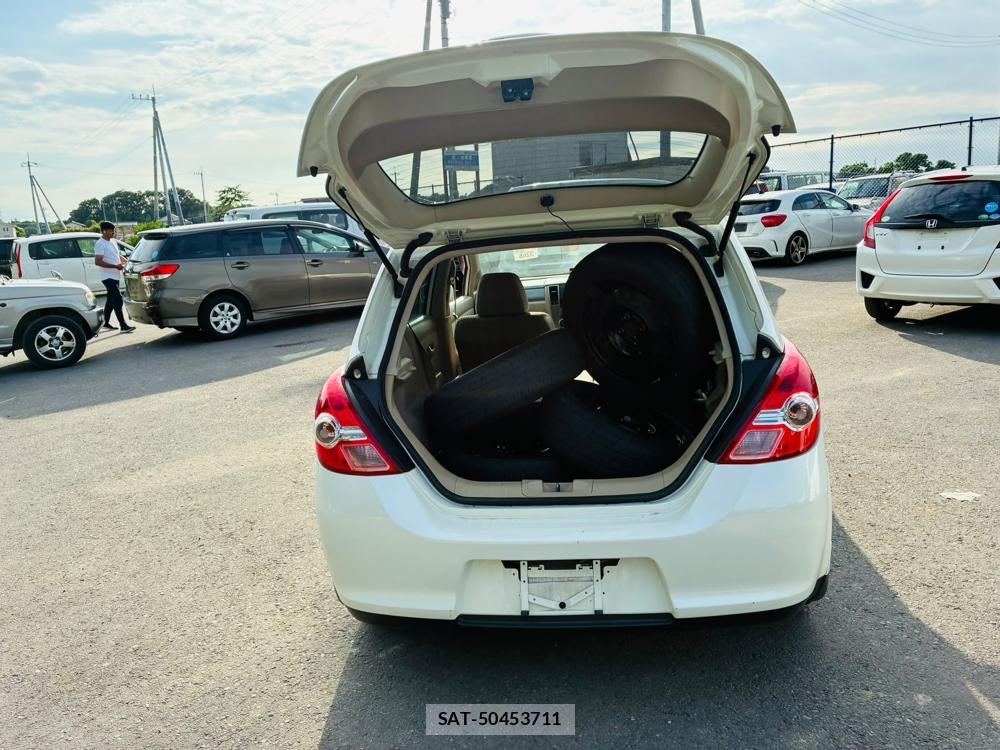 Nissan TIIDA 2009-06 7718201-26