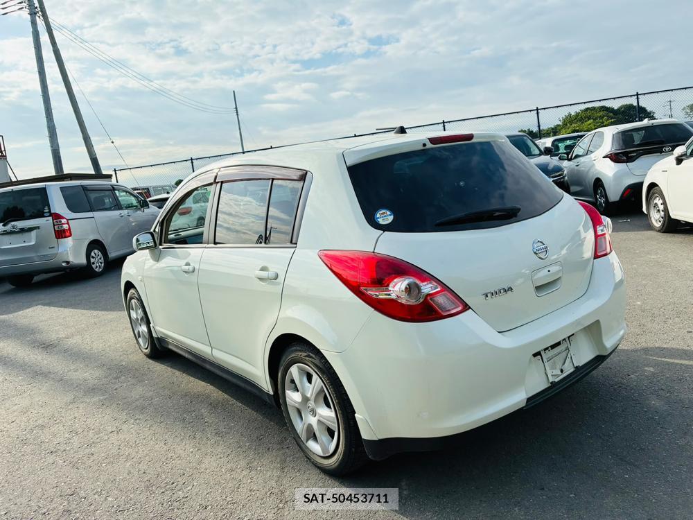 Nissan TIIDA 2009-06 7718201-2