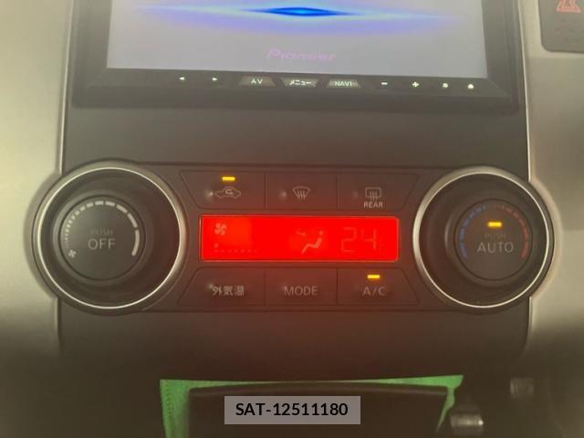 Nissan TIIDA 2009-09 7981355-14