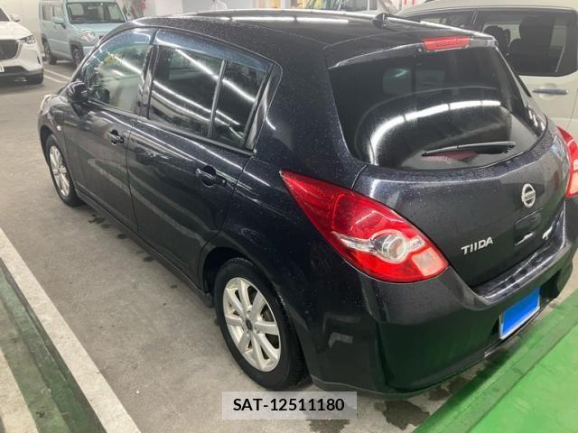 Nissan TIIDA 2009-09 7981355-3