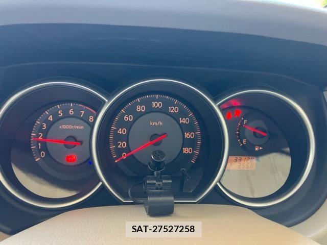 Nissan TIIDA 2005-04 8210686-15