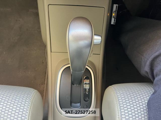 Nissan TIIDA 2005-04 8210686-19