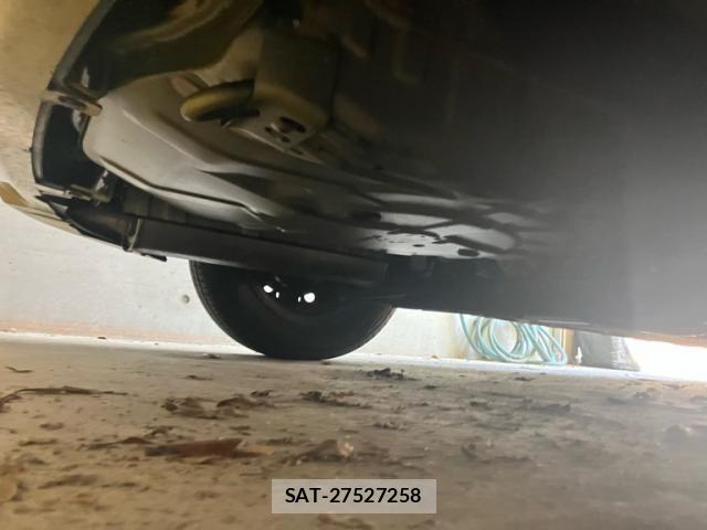 Nissan TIIDA 2005-04 8210686-21