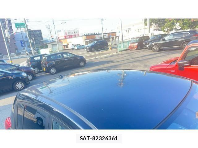 Nissan TIIDA 2012-03 8232156-1