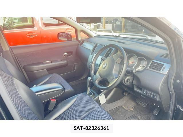 Nissan TIIDA 2012-03 8232156-5