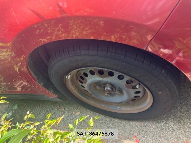 Nissan TIIDA 2010-11 8317664-14