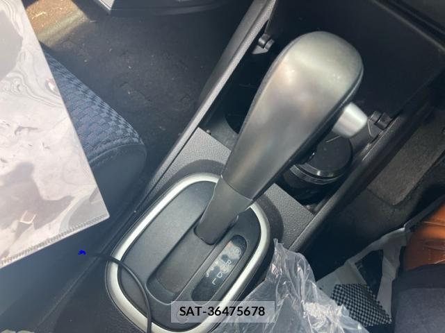 Nissan TIIDA 2010-11 8317664-22