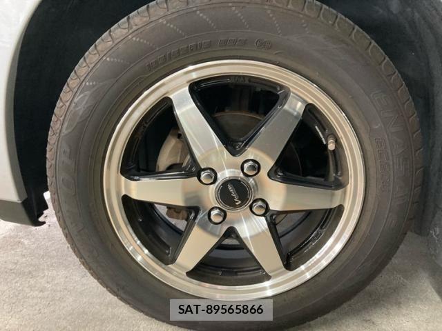 Nissan TIIDA 2011-11 8317663-9