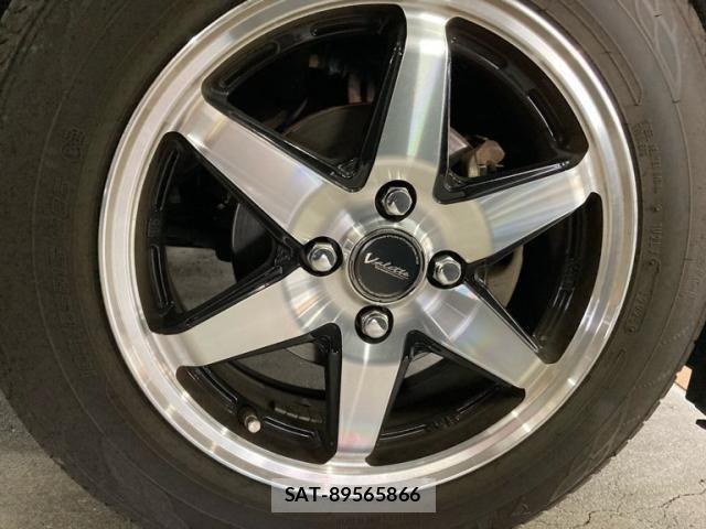 Nissan TIIDA 2011-11 8317663-12