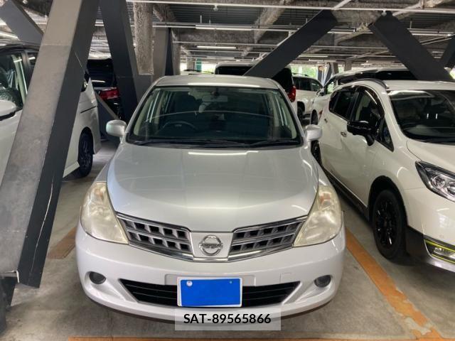 Nissan TIIDA 2011-11 8317663-1