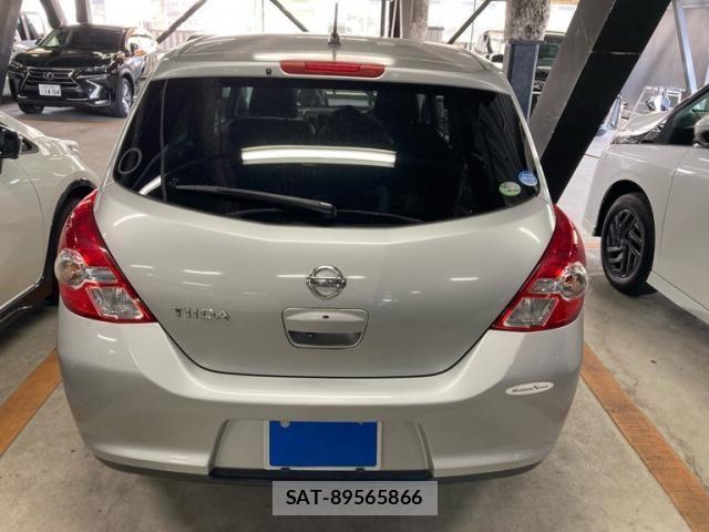 Nissan TIIDA 2011-11 8317663-4