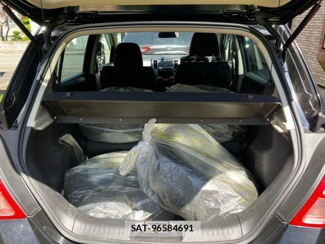 Nissan TIIDA 2009-08 8338222-15