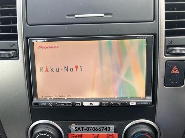 Nissan TIIDA 2010-11 8369431-22
