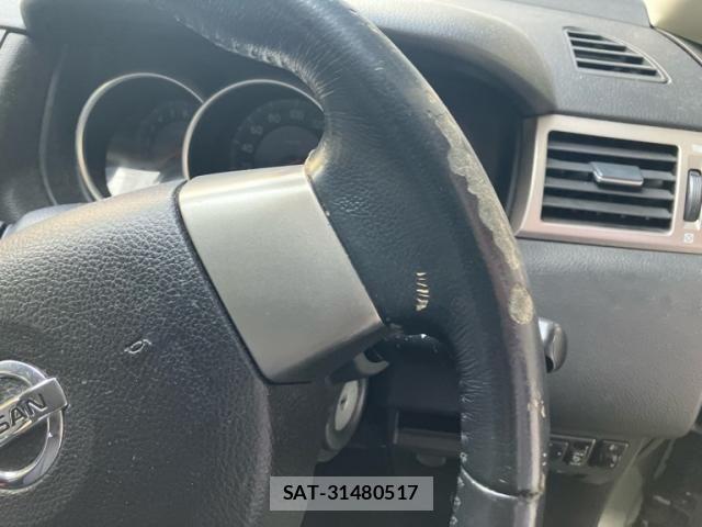 Nissan TIIDA 2006-03 8372289-19