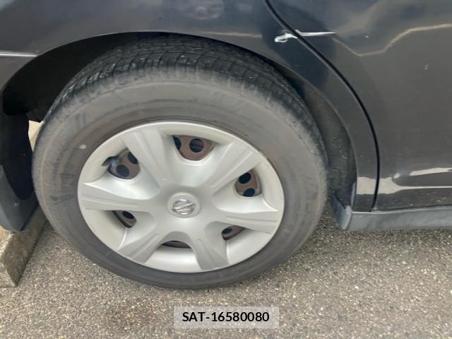 Nissan TIIDA 2009-06 8415483-7