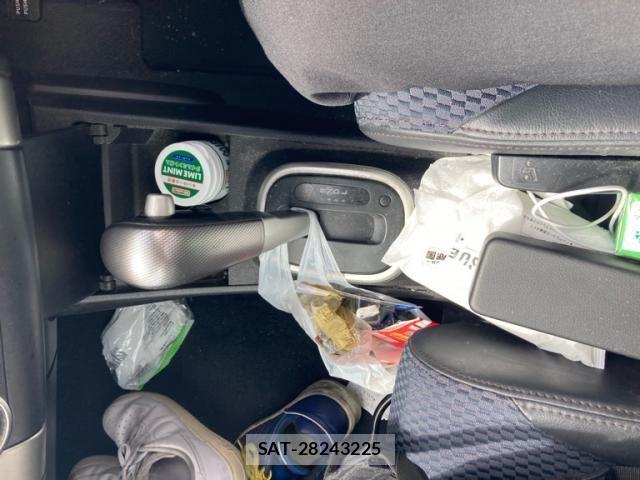 Nissan TIIDA 2009-09 8415481-20