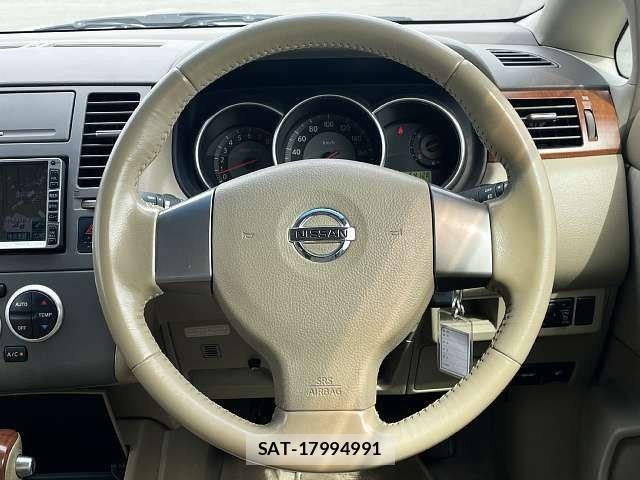 Nissan TIIDA 2005-10 8415480-3