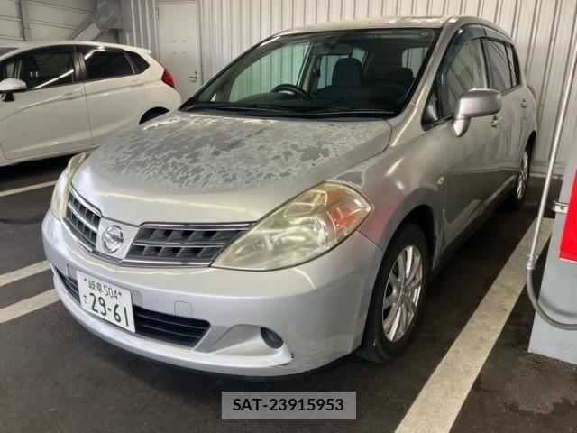 Nissan TIIDA 2011-09 8438989-1