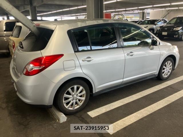 Nissan TIIDA 2011-09 8438989-2