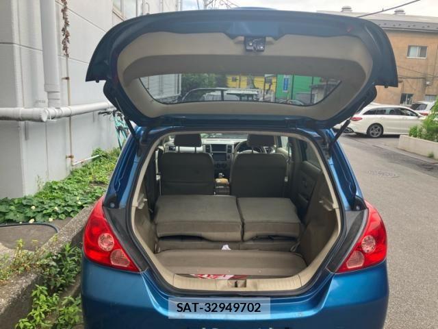 Nissan TIIDA 2005-01 8438987-9