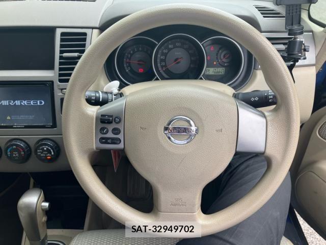 Nissan TIIDA 2005-01 8438987-16