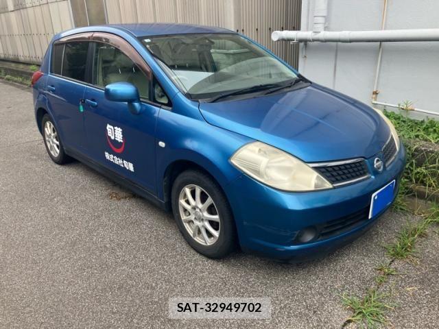 Nissan TIIDA 2005-01 8438987-1
