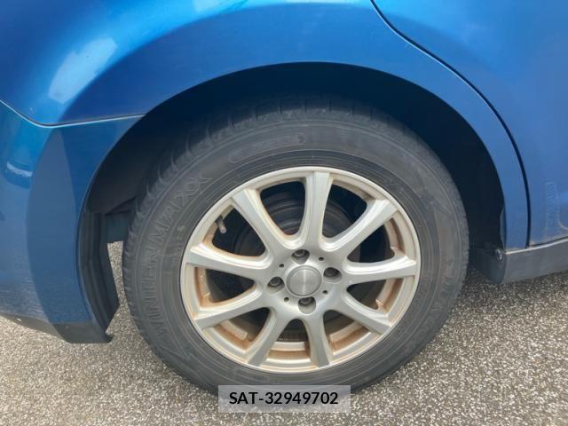 Nissan TIIDA 2005-01 8438987-6