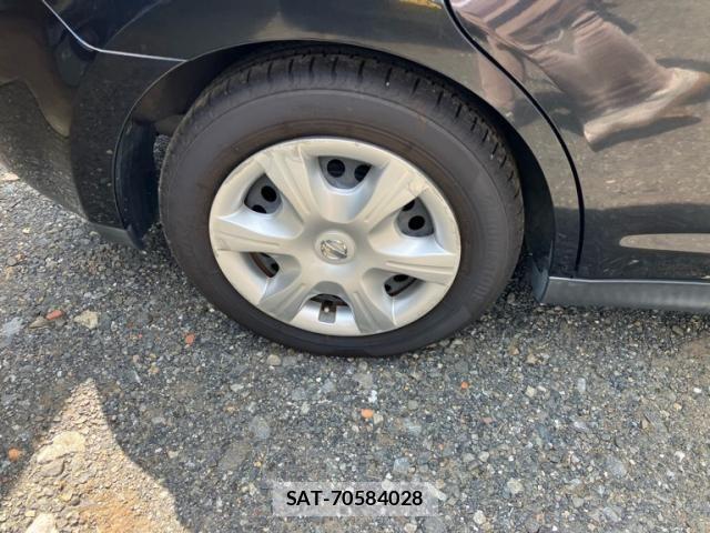 Nissan TIIDA 2011-11 8458641-3