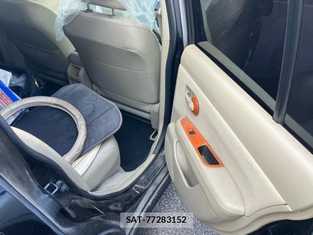 Nissan TIIDA 2010-05 8486187-12