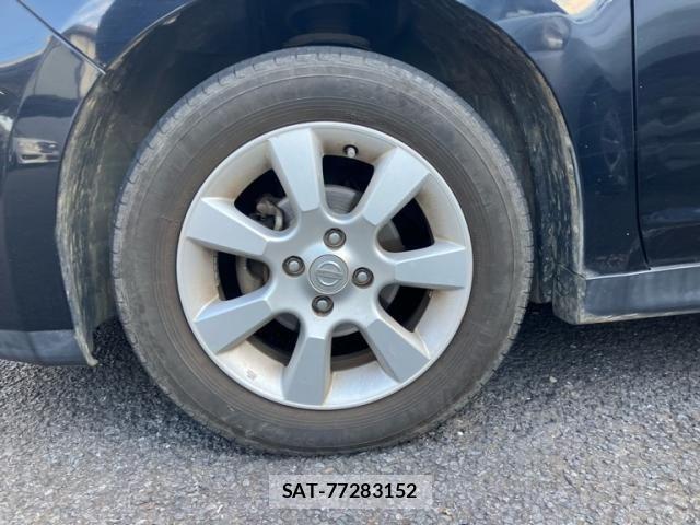 Nissan TIIDA 2010-05 8486187-8