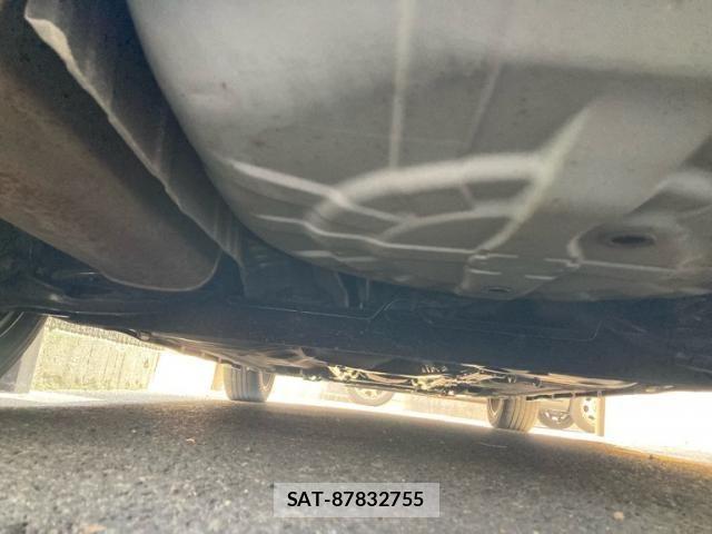 Nissan TIIDA 2012-01 8486189-12