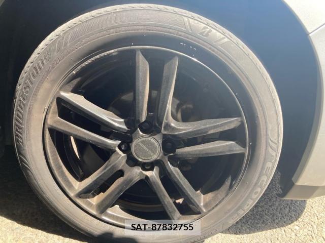 Nissan TIIDA 2012-01 8486189-16