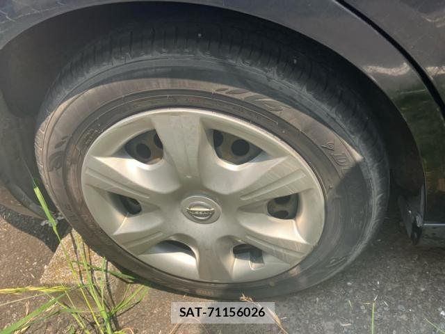 Nissan TIIDA 2009-11 8527796-7