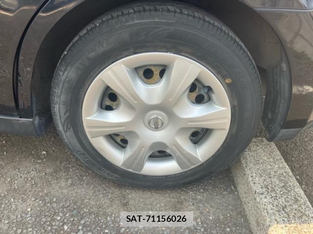 Nissan TIIDA 2009-11 8527796-8