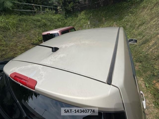 Nissan TIIDA 2011-09 8527805-9