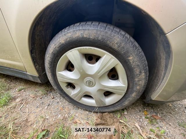 Nissan TIIDA 2011-09 8527805-4