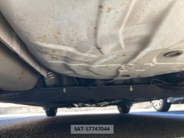 Nissan TIIDA 2008-03 8527798-12